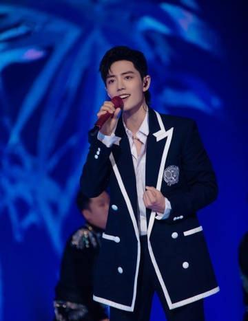 综艺吃瓜博主,综艺吃瓜博主带你揭秘娱乐圈幕后真相